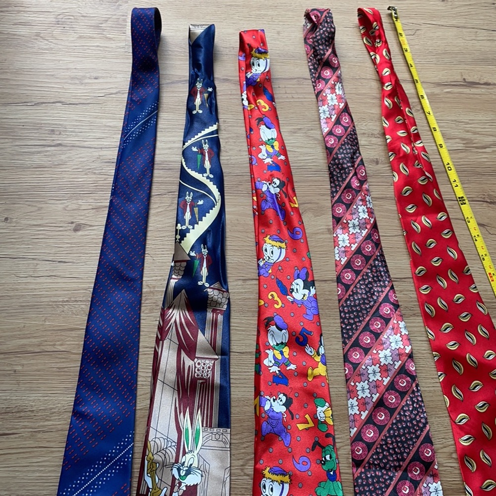 Bundle of vintage silk ties, includes Mickey and buggs bunny pattern